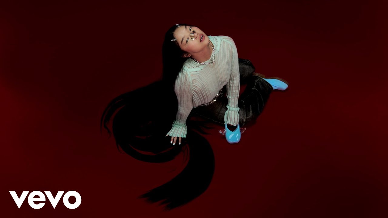 Audrey Nuna – TRENCH - FEMMUSIC Magazine