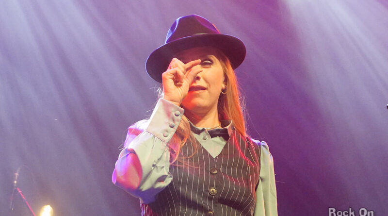 ZZ Ward