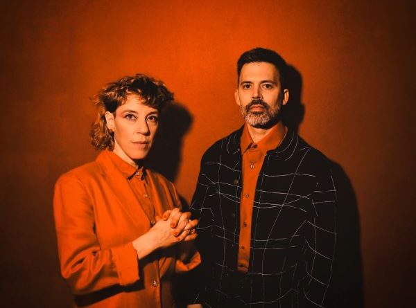 Tune-Yards by Shervin Lainez