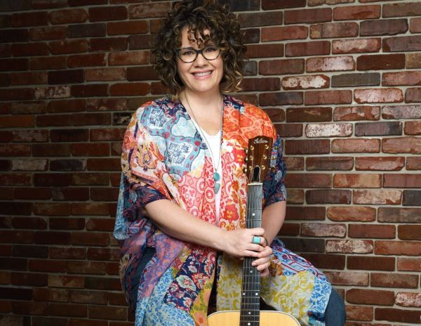 Kristen Budde by Karen Richard Photography2