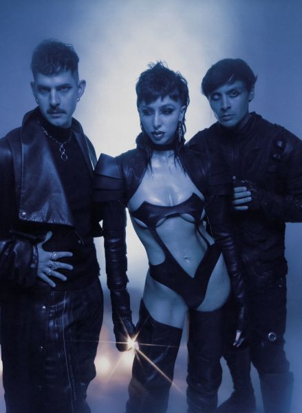 PIXEL GRIP by Yulia Shur