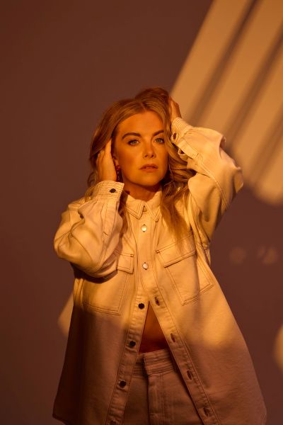 Lindsay Ell by Alyssa Lancaster