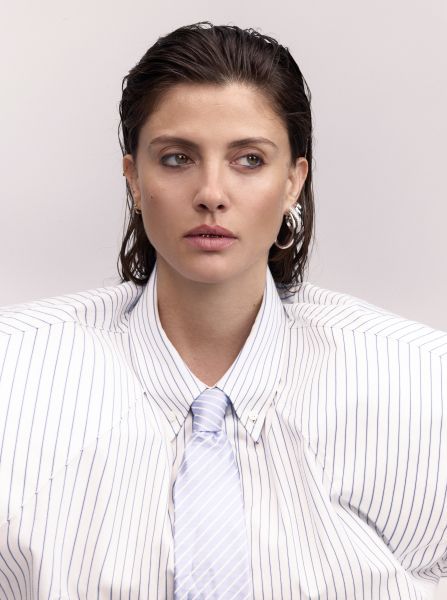 Noga Erez by Omri Rosengart