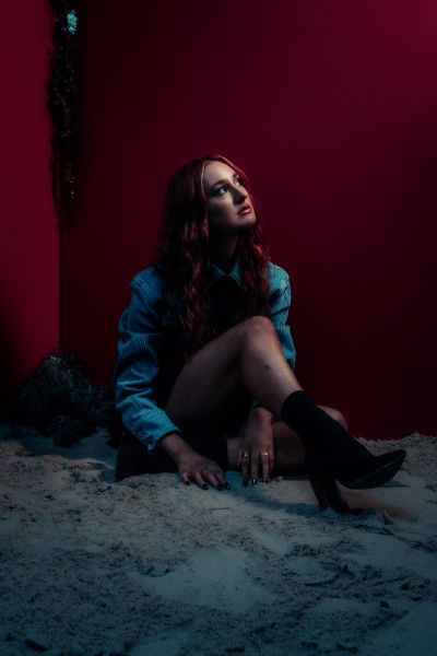 Elle Murphy by Jeff Andersen Jnr