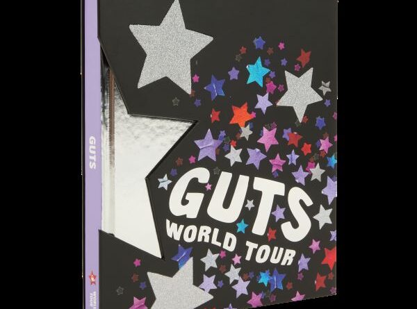 GUTS WORLD TOUR BOOK