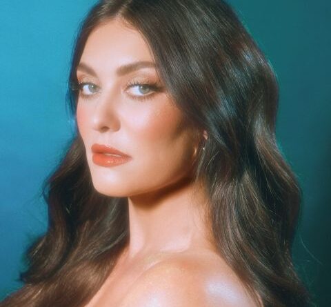 Janine Press by Apela Bell