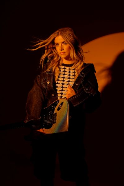 Lindsay Ell by ALYSSA LANCASTER