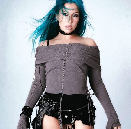 Charlotte Sands by Megan Clark