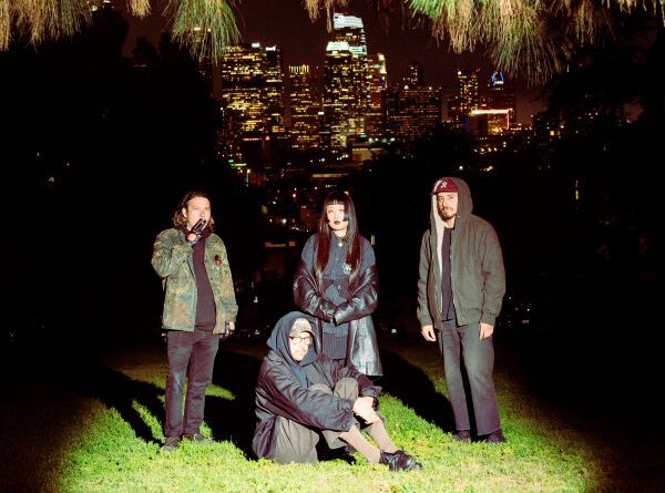 Draag by Kevin Allen