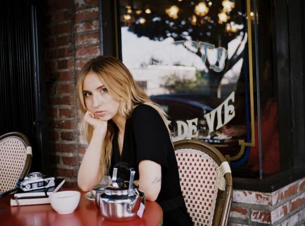 Emmalee Rainbow by Molly Jackson2