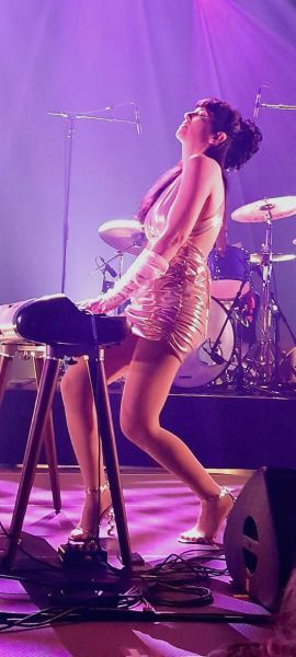 Black Viiolet by Zelda