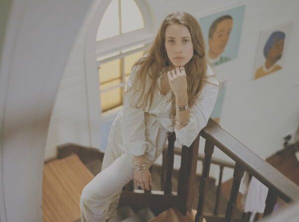 Emma Louise by Sam_Kristofski