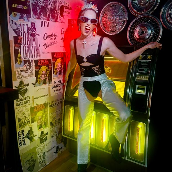 Eve Maret by Gracie Bone2