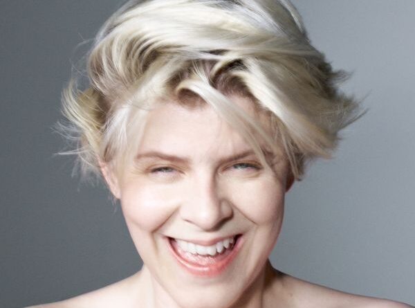 ROBYN by Marili Andre