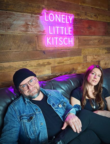 Lonely Little Kitsch2