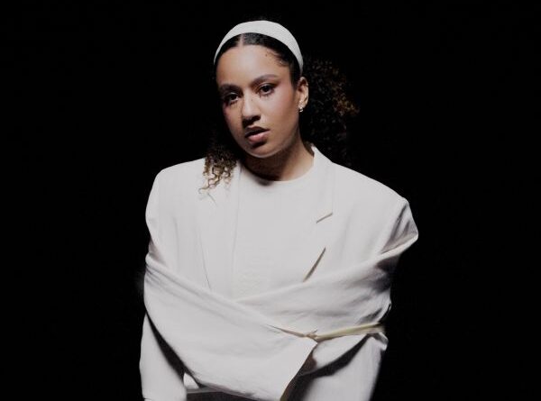 MATONDO by Luca Perrin