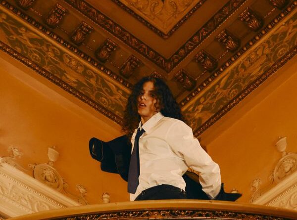 070 Shake2