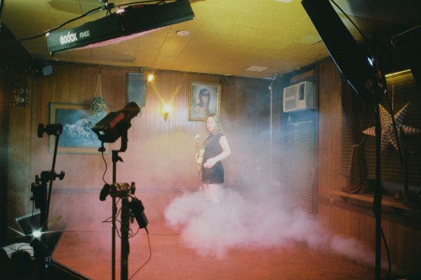 Julia Jacklin by Izzie Austin