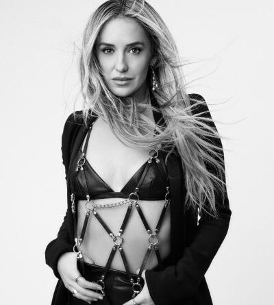 Lainey Wilson by Matthew Paskert2