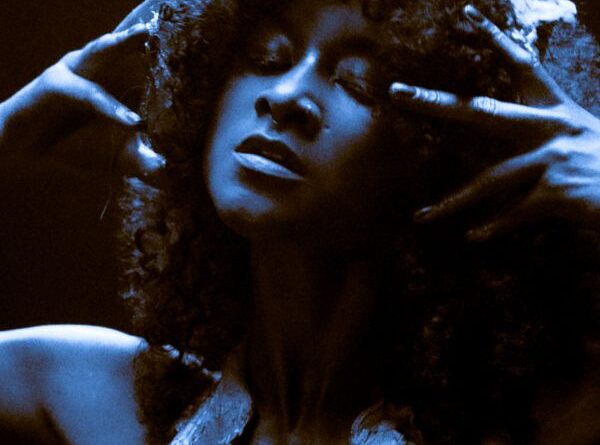 UCHE YARA by goldendays FM