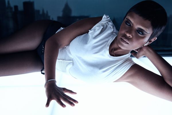 Kelela2