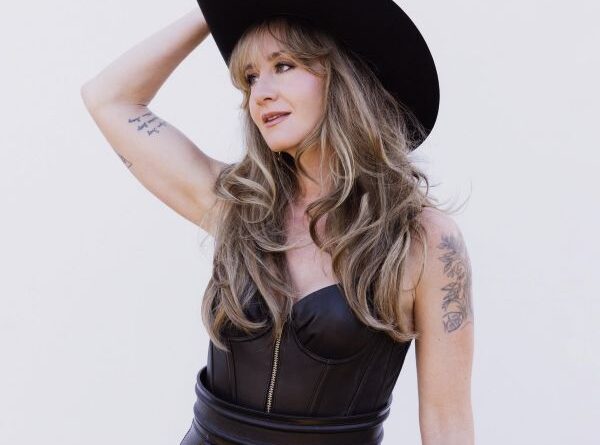 Margo Price2