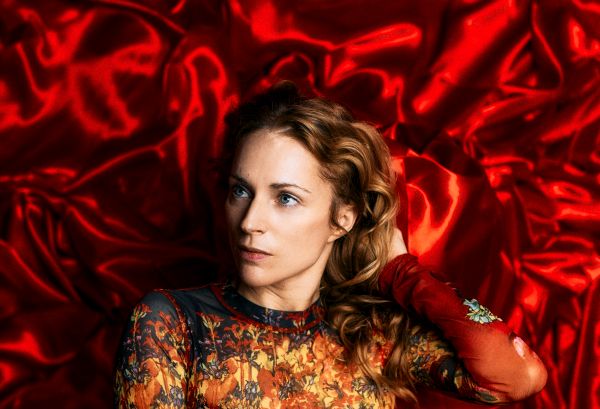 Agnes Obel by Alex Brüel Flagstad