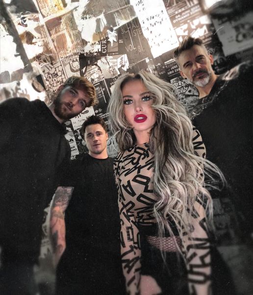 Butcher Babies2