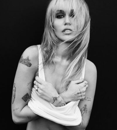 Miley by MERT ALAS
